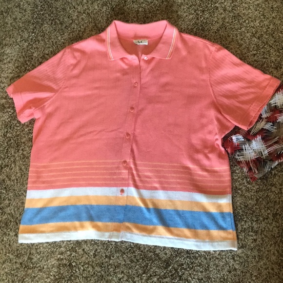 3/$15 2 tops size 2x - Picture 2 of 7